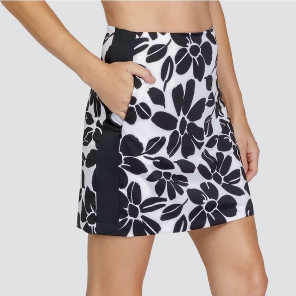 Tail Skort XS Golf Pickleball Tennis Activewear Zipped Pockets Pull On Floral - Picture 4 of 12